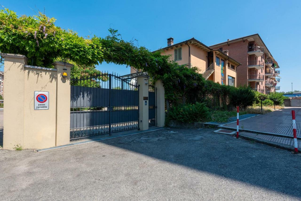 Villa Mery Casale Monferrato Exterior foto